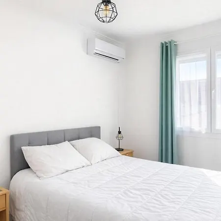 T2 - Ayguade à Deux Pas De La *